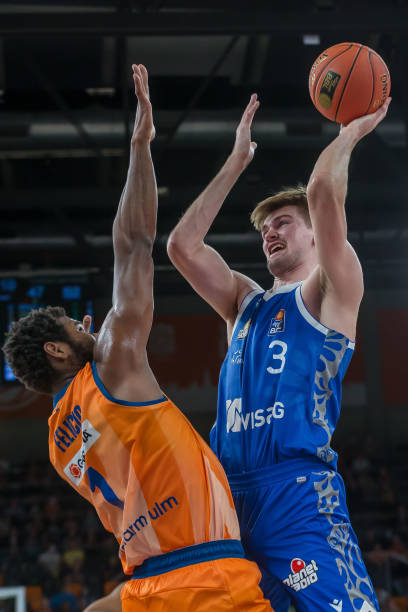 个拥抱新未 个拥抱新未