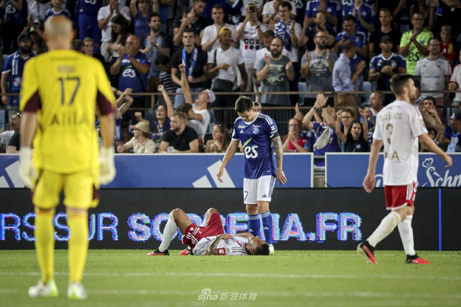 与球员的职 与球员的职