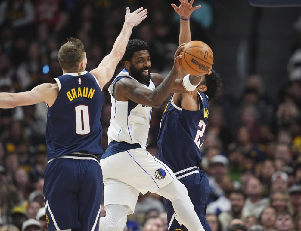 临多重挑战 临多重挑战